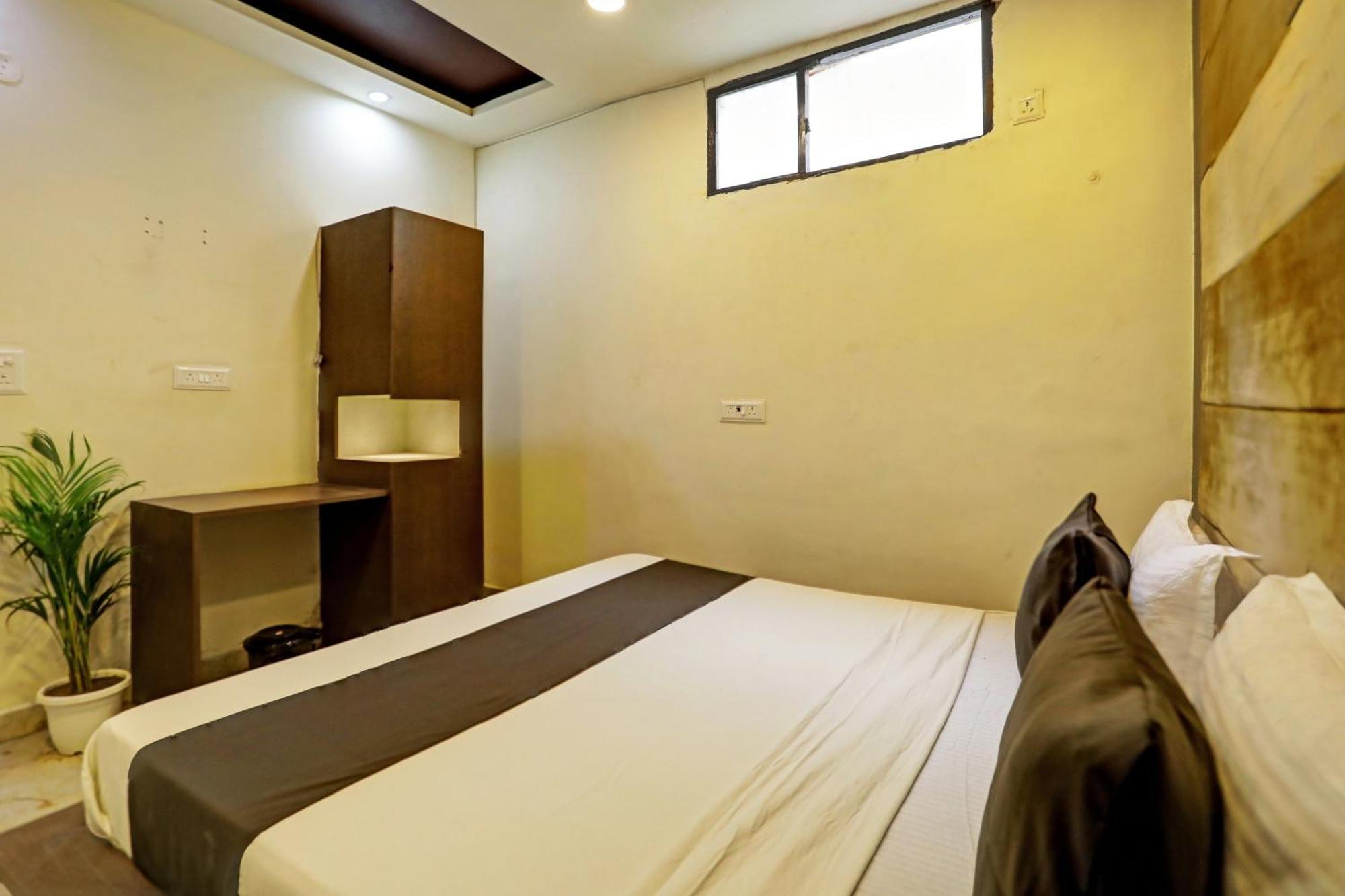 Hotel O All In One Hotel Ghaziabad Luaran gambar